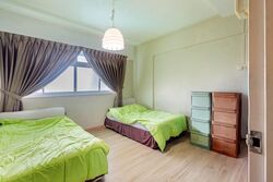 Blk 336 Jurong East Avenue 1 (Jurong East), HDB Executive #575698791